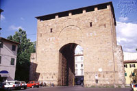 Santo Frediano Gate
